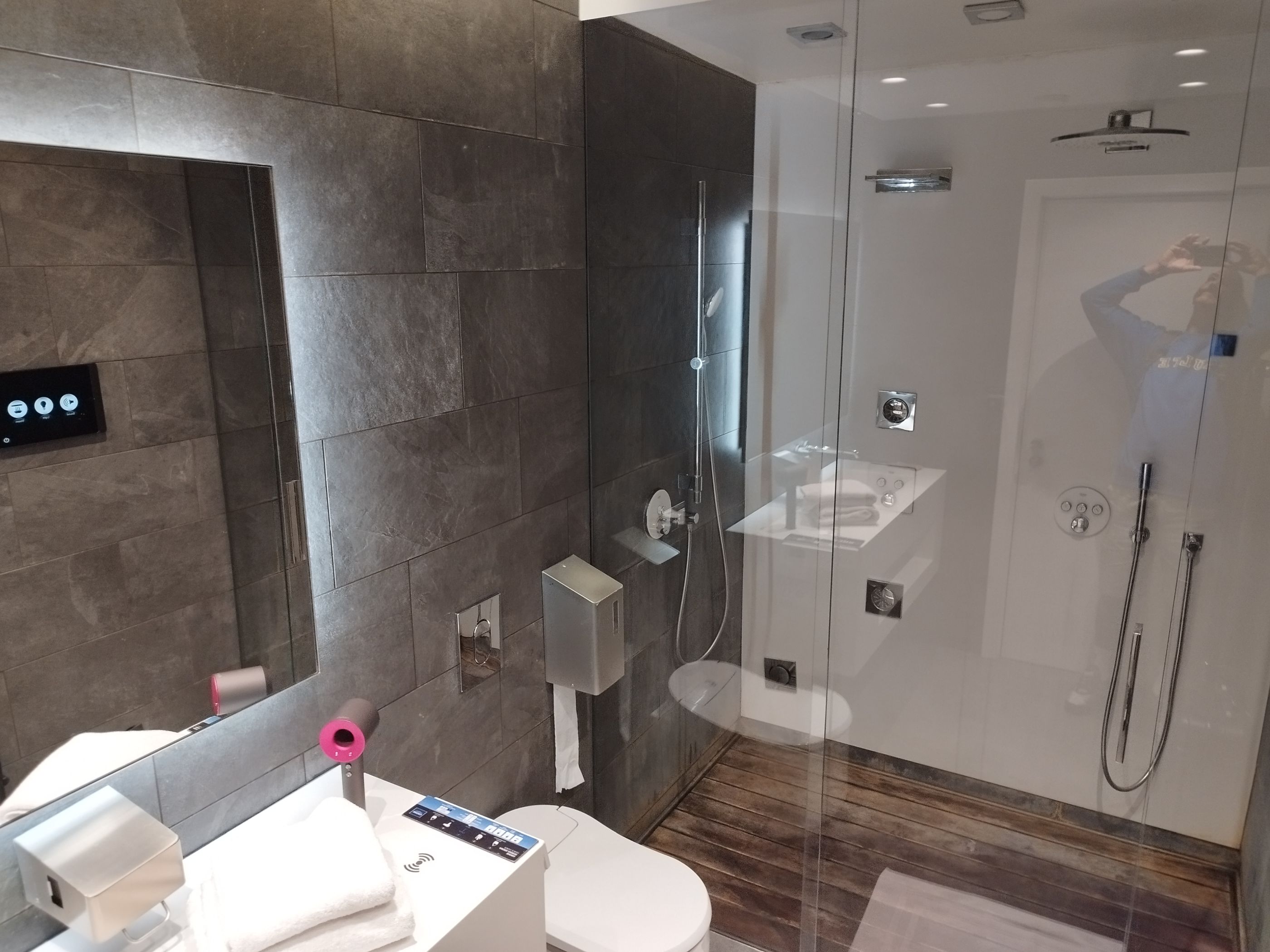 photo BRUZRH-06