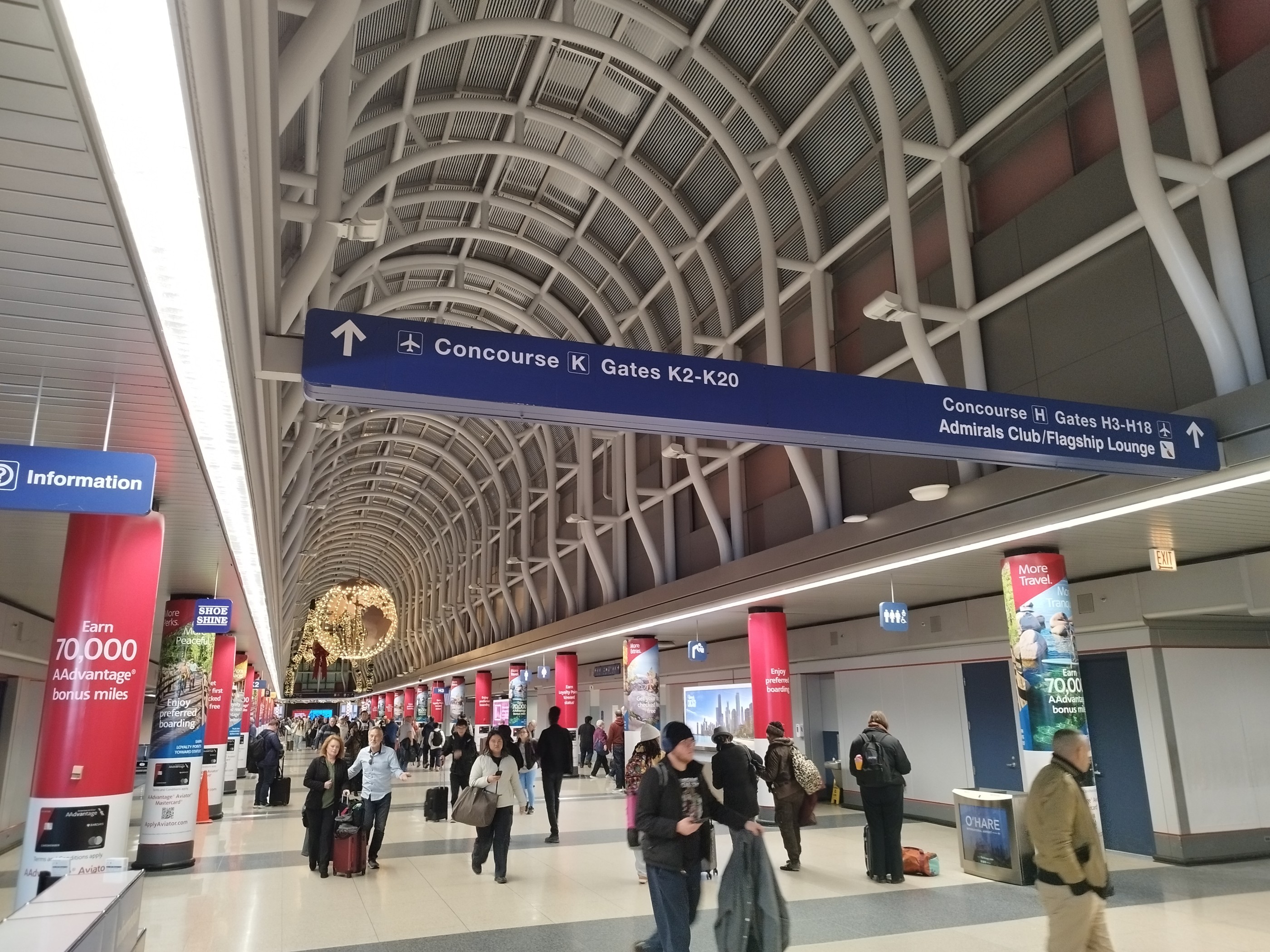 American Airlines Chicago → Tucson