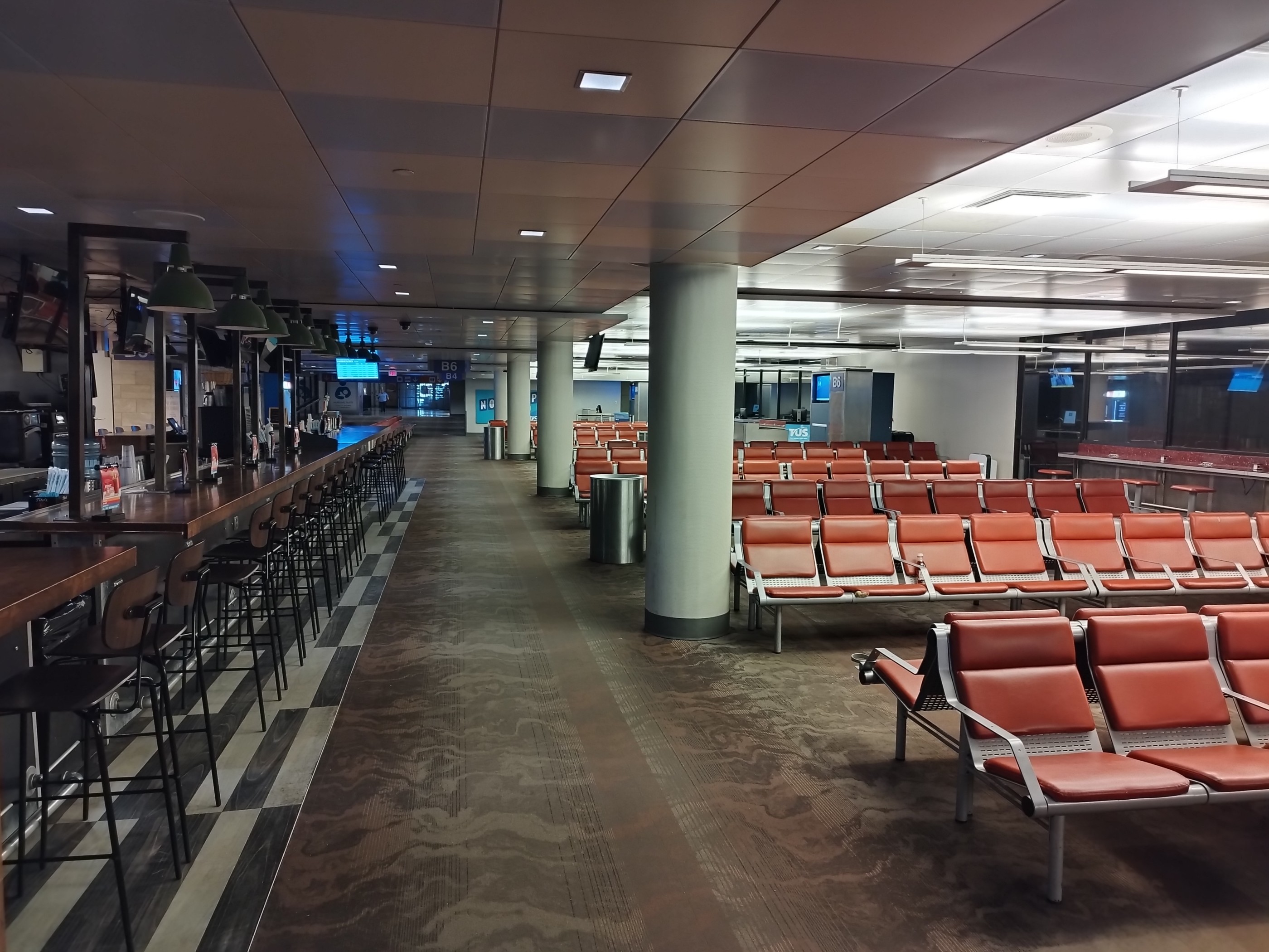 American Airlines Chicago → Tucson